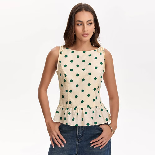 Women ruffle hem - women's, boat